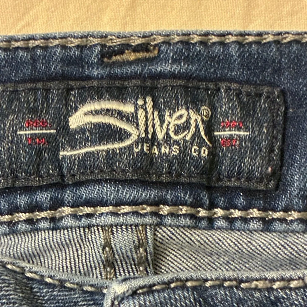 Silver Jeans Co Womens 31 Suki Bermuda Shorts Dark Wash‎ Mid Rise Curvy